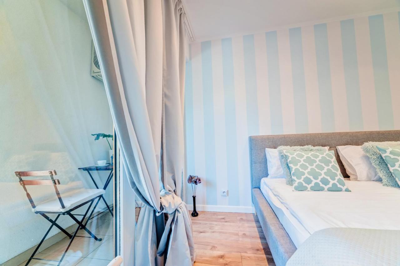 Apartamenty Homely Place Centrum - Stary Rynek - Parking Poznan Exterior foto