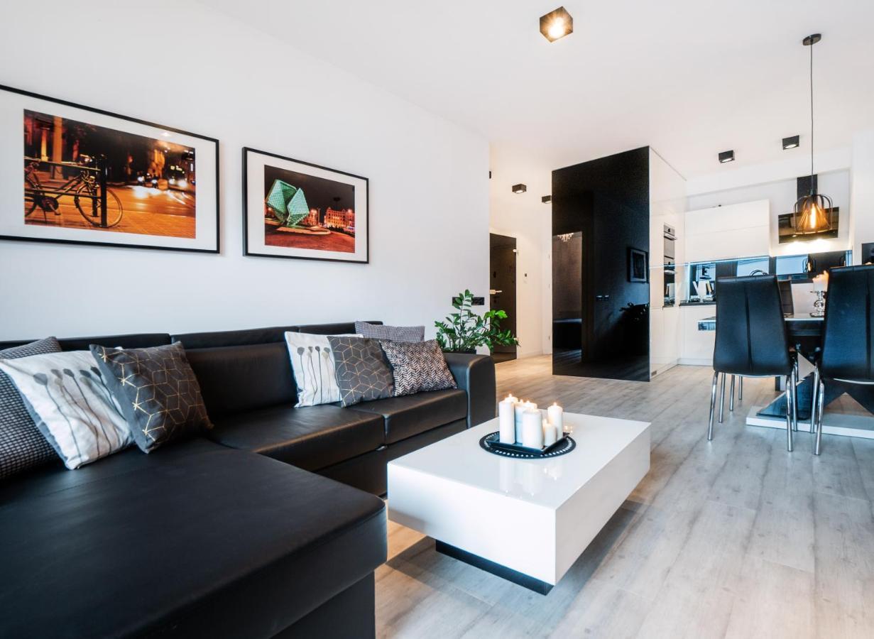 Apartamenty Homely Place Centrum - Stary Rynek - Parking Poznan Exterior foto