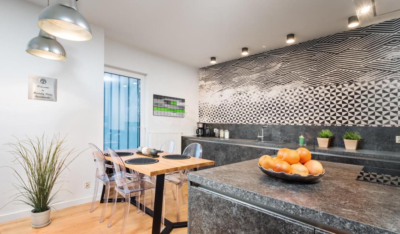 Apartamenty Homely Place Centrum - Stary Rynek - Parking Poznan Exterior foto